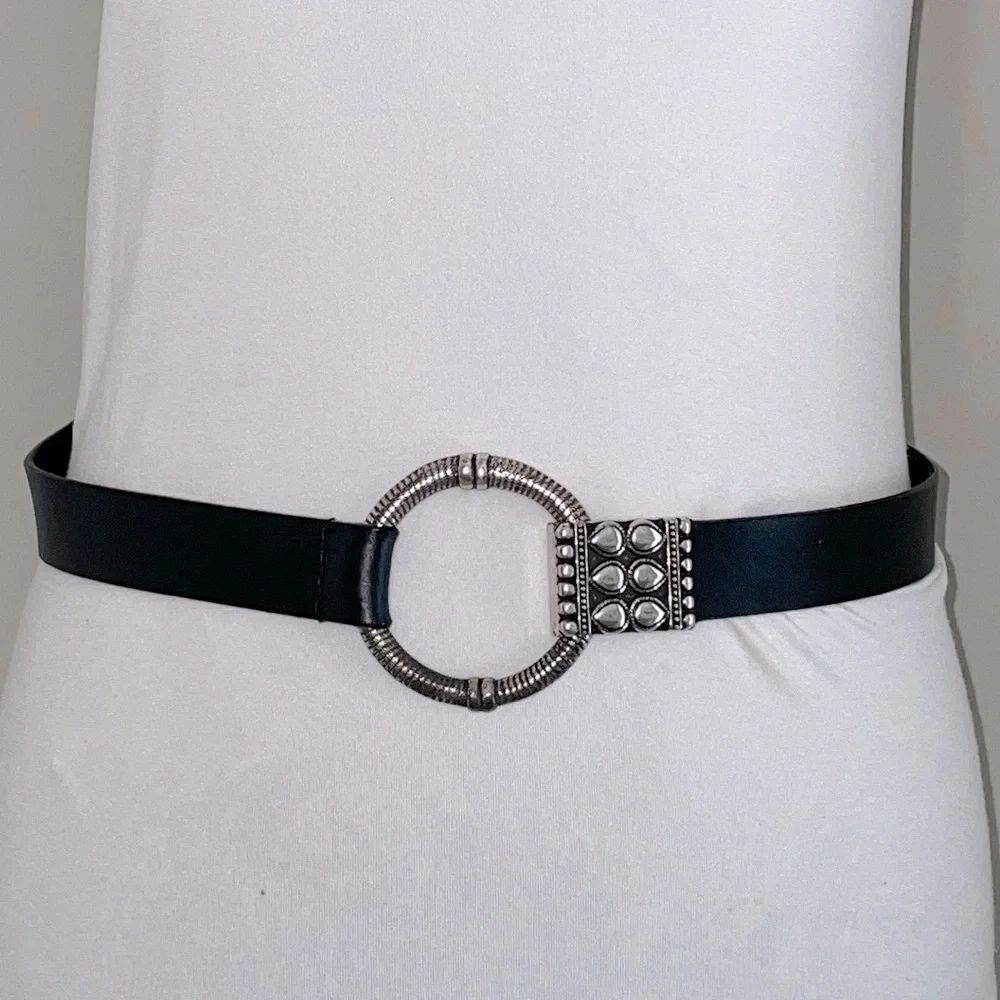 Chico’s black leather adjustable‎ belt. Silver hook buckle. Size Medium - Large